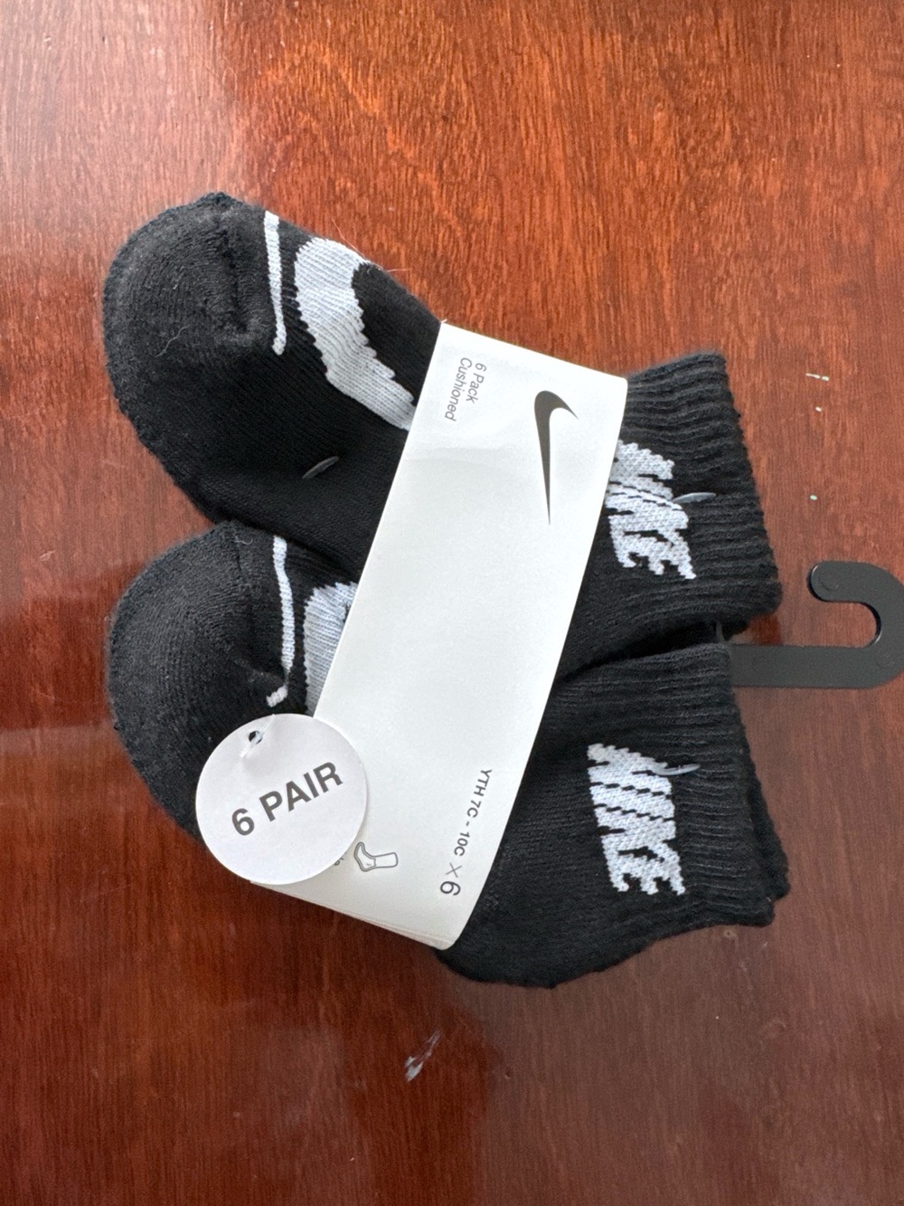 Nike Youth Cushioned Socks 6-Pack – Black – Size 7C-10C